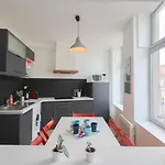 Apartman Charming Old In Old